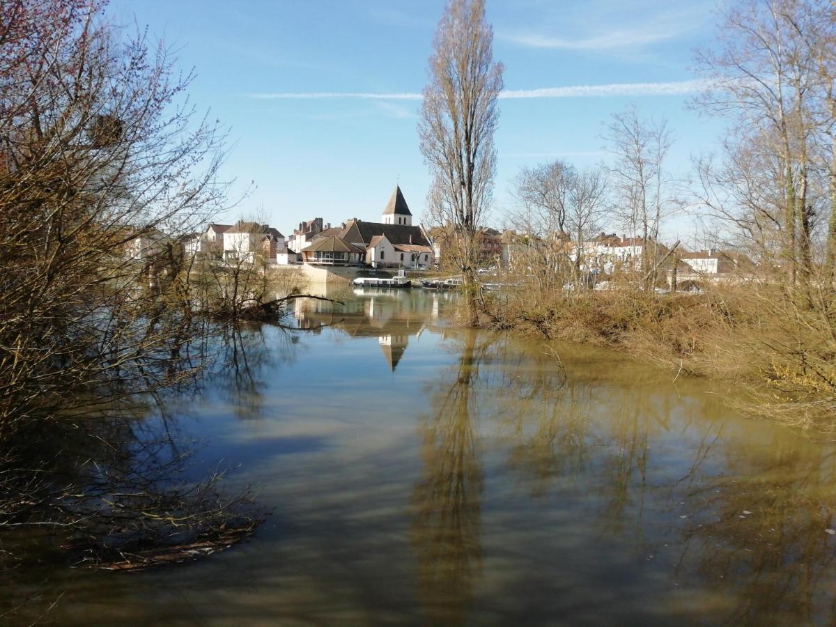L'albizia 3 épis Saint-Maurice-en-Riviere